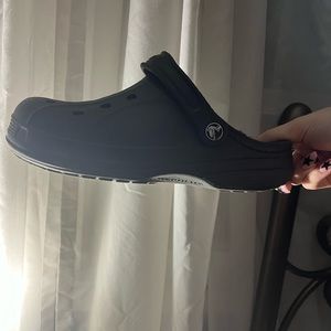 black fuzzy crocs